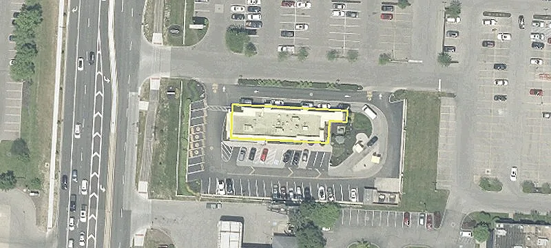 Retail Space in High-Traffic Area