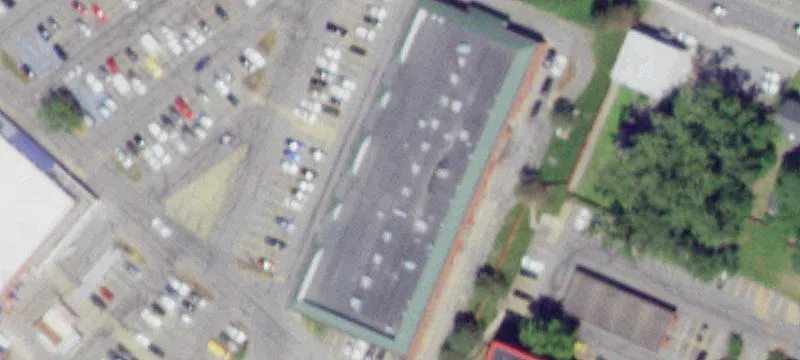Retail Space in Anchored Center
