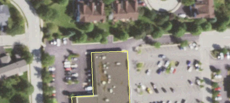 Retail Space with Ample Parking
