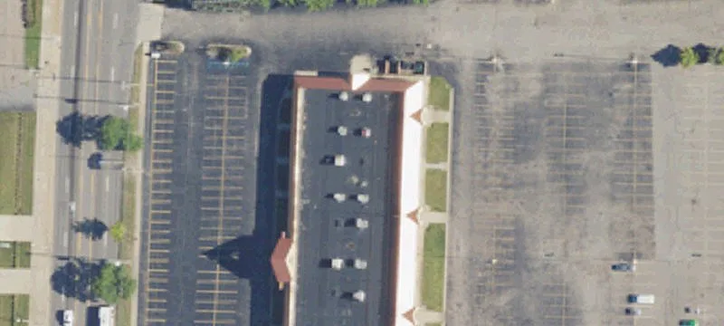 Retail Space in Lansing Center