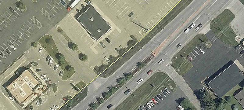 Prime Retail Space in Heath
