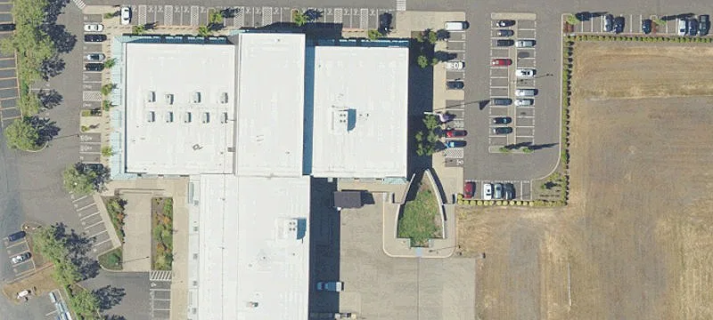 Salem Warehouse with Showroom/Office