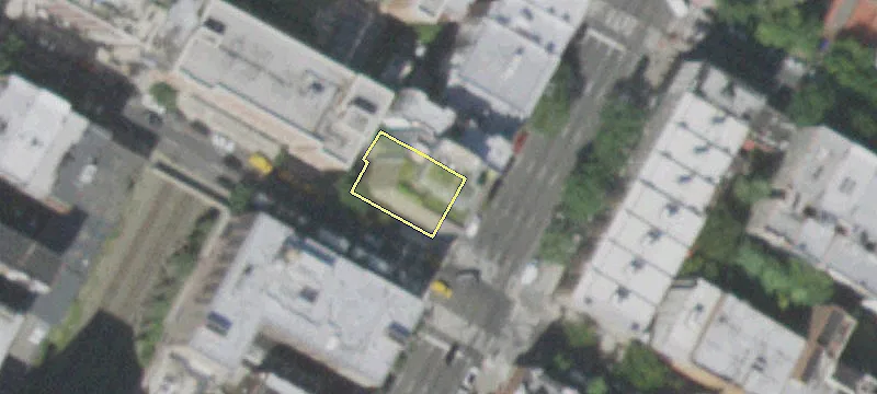 Midtown Manhattan Corner Retail Space