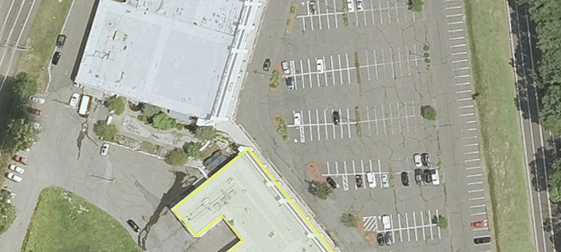 Retail Space in High-Traffic Area