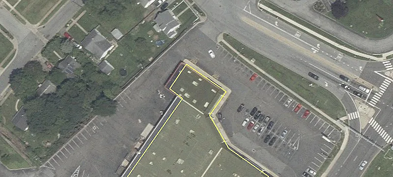 Retail Space in Manor Park