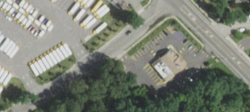 Retail Property on Middle Country