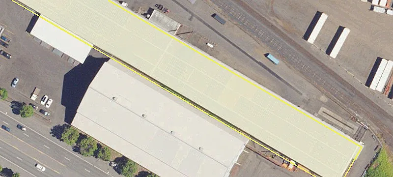 Industrial Building with Clear Span