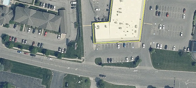 Retail Space in Sunbury Plaza