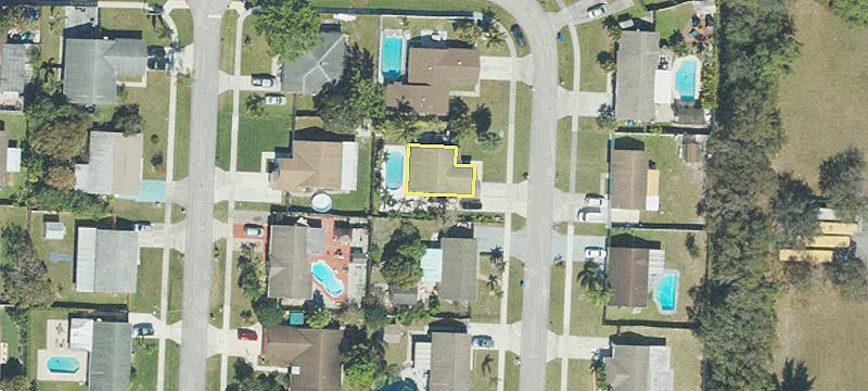 Retail Space in Royal Palm