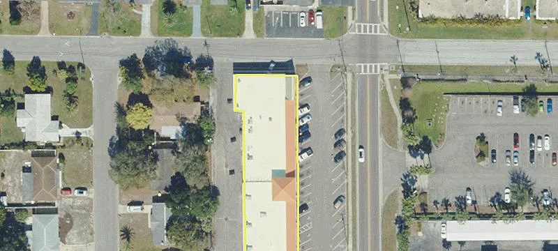 Retail Space on S Highland