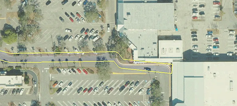 Retail Space in Publix-Anchored Center