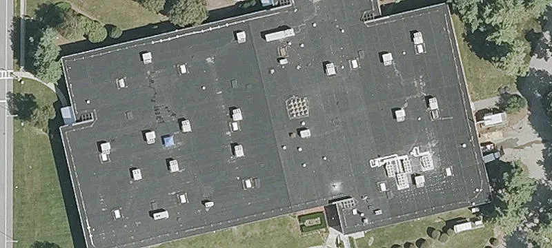 Spacious Flex/Industrial Space Available