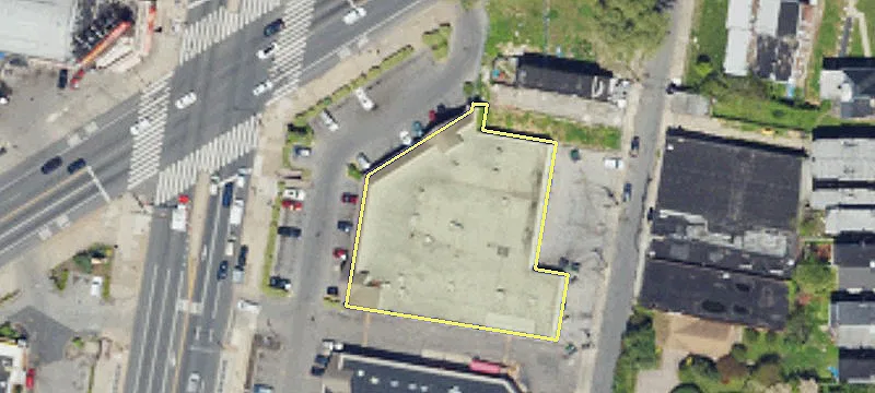Prime Retail Space Available