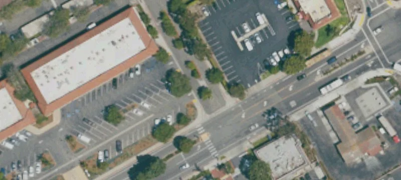 Retail Space in Carpinteria Corridor