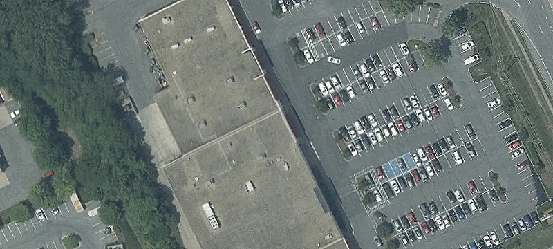 Retail Space in Key Plaza