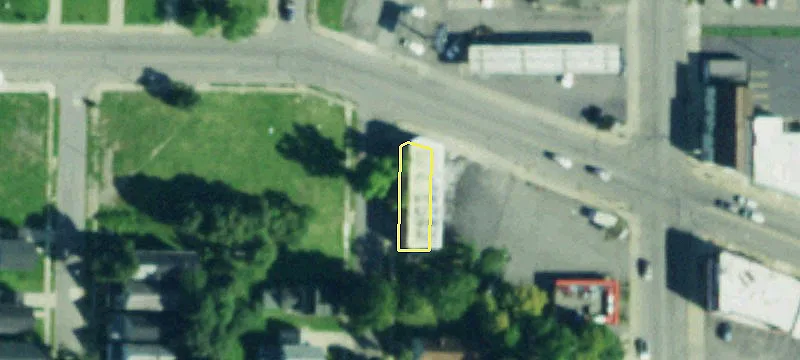 Retail Space in Densely Populated Area