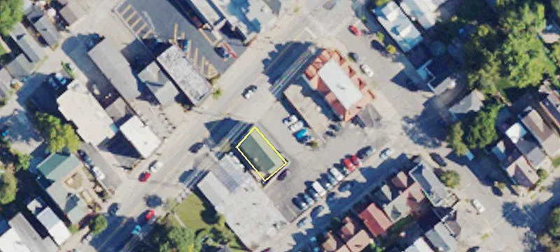 Bellevue Retail Space with Parking