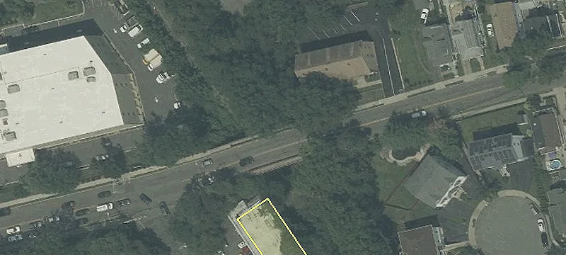 Prime Retail Space on Route 3