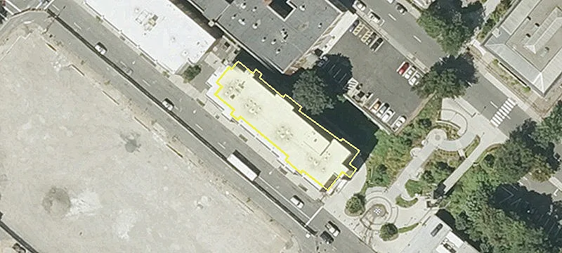 Retail Space Available For Rent