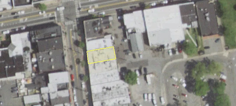 Retail Property on 1.4 Acres