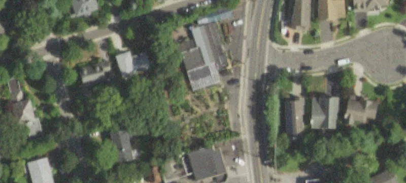 Retail Property in Sea Cliff