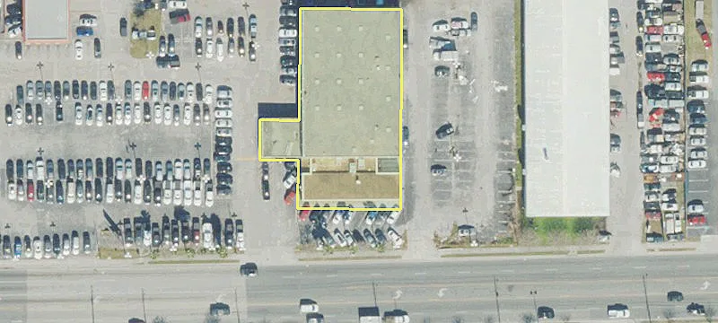 Retail Space on Orange Blossom