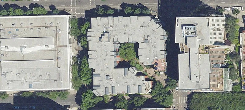 Retail/Cafe Spaces in Plaza