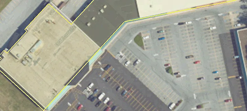 Retail Space on High-Traffic Corridor