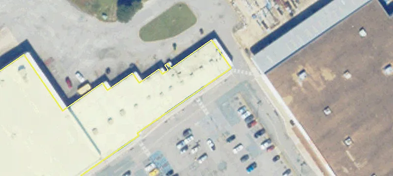 Value-Oriented Regional Shopping Center Space
