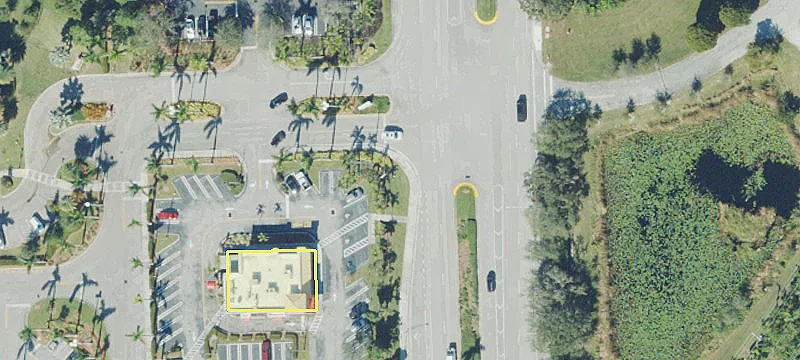 Retail Space in Publix-Anchored Center
