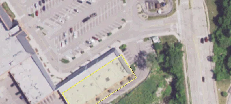 Retail Space in Saint Charles
