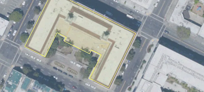 Prime Retail Space on 13th