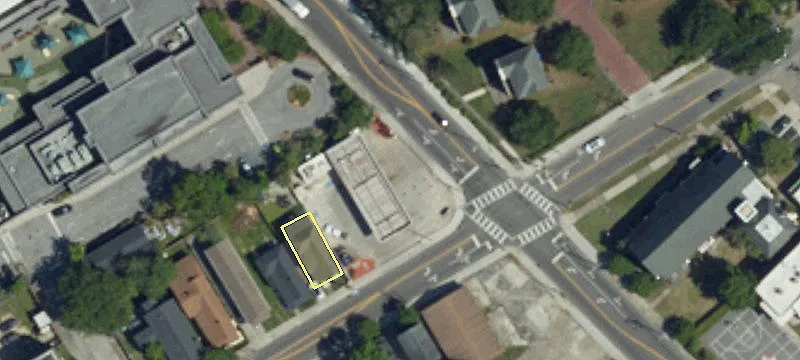Prime Corner Location in Charleston