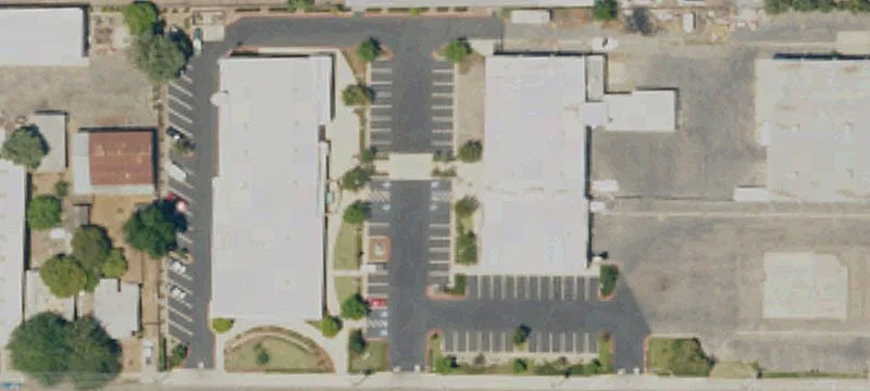 Visalia Retail/Office/Warehouse Space Available