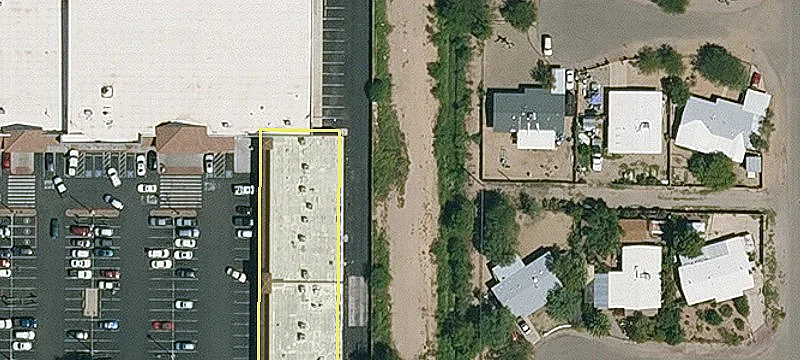 Retail Space on Grant Road