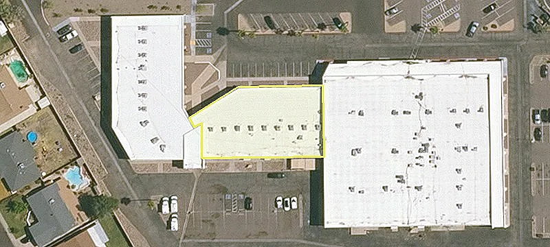 Retail Space on Busy Intersection