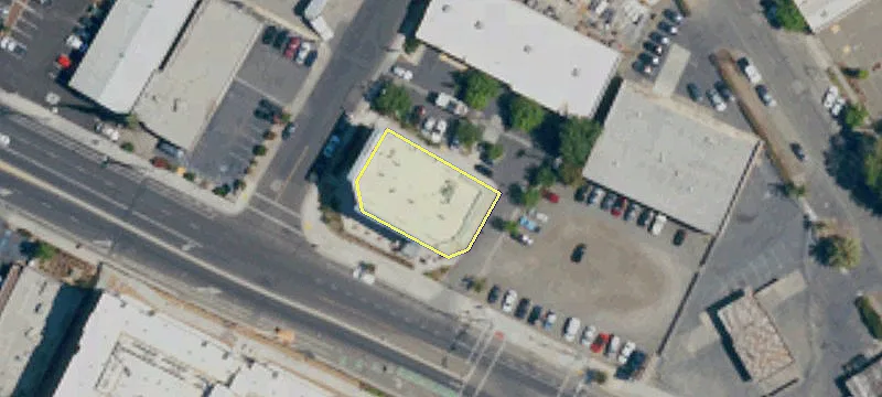 Folsom Blvd Retail Space