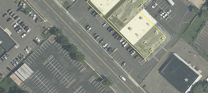 Retail Space in Stratford Center