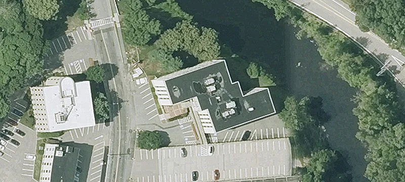 Multi-Tenant Office Building For Rent