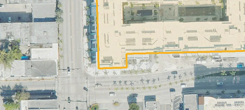 Retail Space in Luxury Development