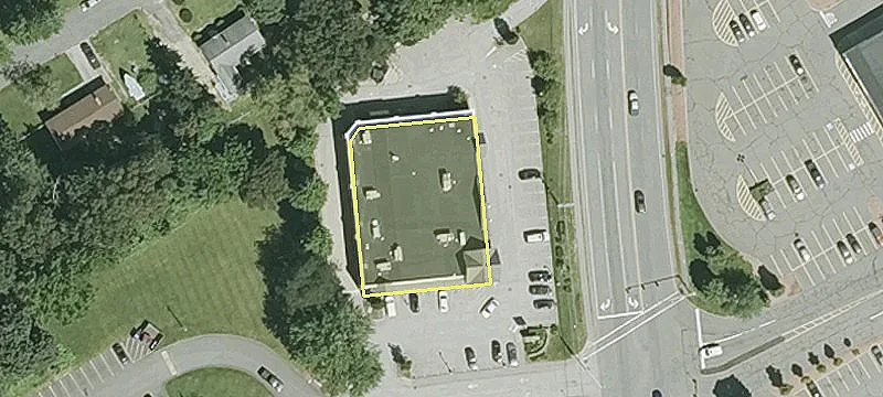 Retail Space in Hudson, NH