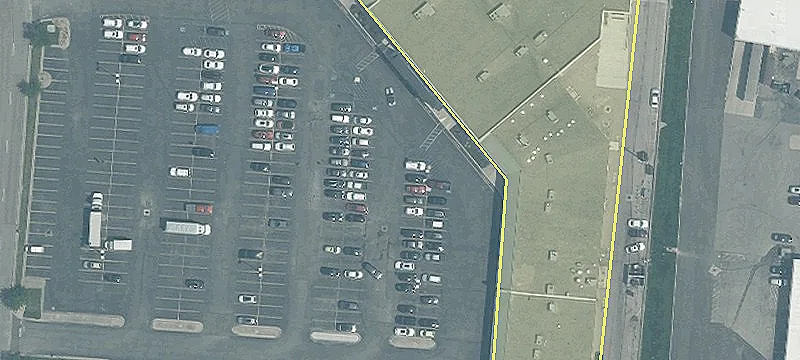 Retail Endcap Space Available