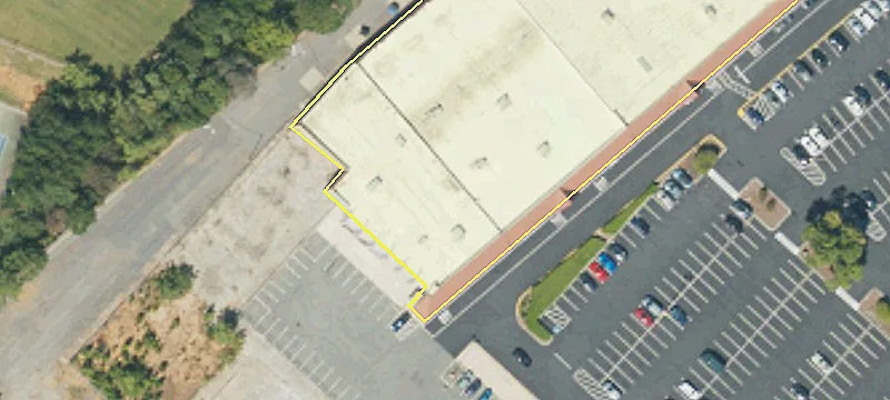 Retail Space with High Traffic