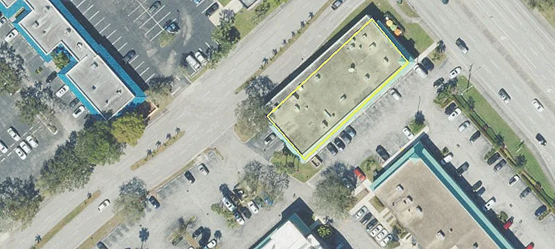 Updated Shopping Center Retail Space