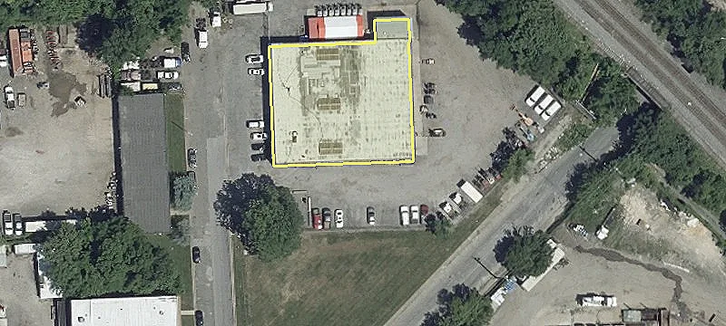 Baltimore Warehouse with Outdoor Storage