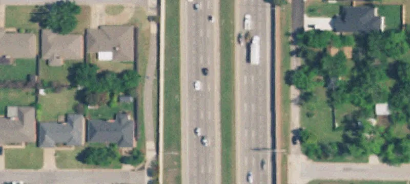 Retail Space on NW Expressway