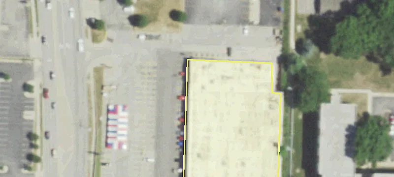 Retail Space in Major Corridor