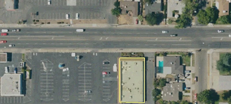 Retail Space in Fresno Center