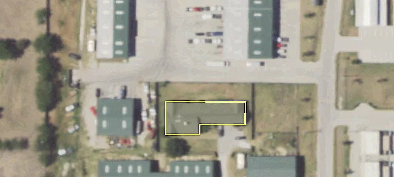 Industrial Unit with Bay Door
