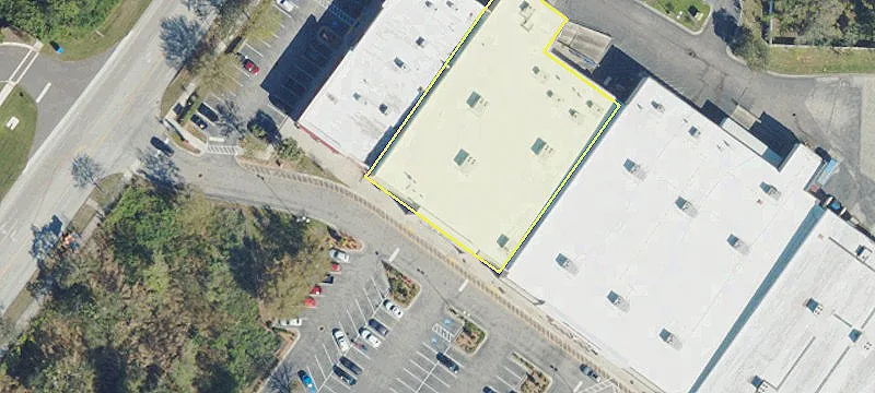 Retail Space in Bayport Commons